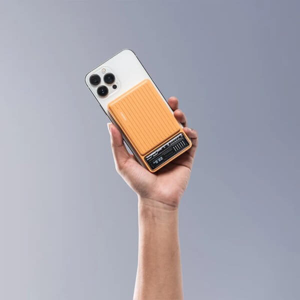 REMAX POWER BANK RPP-615 - WIRELESS CHARGING - 10000 MAH - Image 2