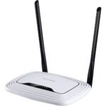 TP-LINK ROUTER 300MBPS WITH 2 ANTENNAS | WR841N - Image 2
